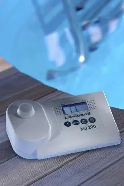 Lovibond Photometer MD 200 - 2 in 1 für Chlor und pH-Wert mit Flüssigreagenzien Markenprodukt