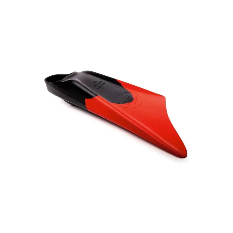 Flossen - body Limited Edition Matt Lackey Black/Red Aktuell