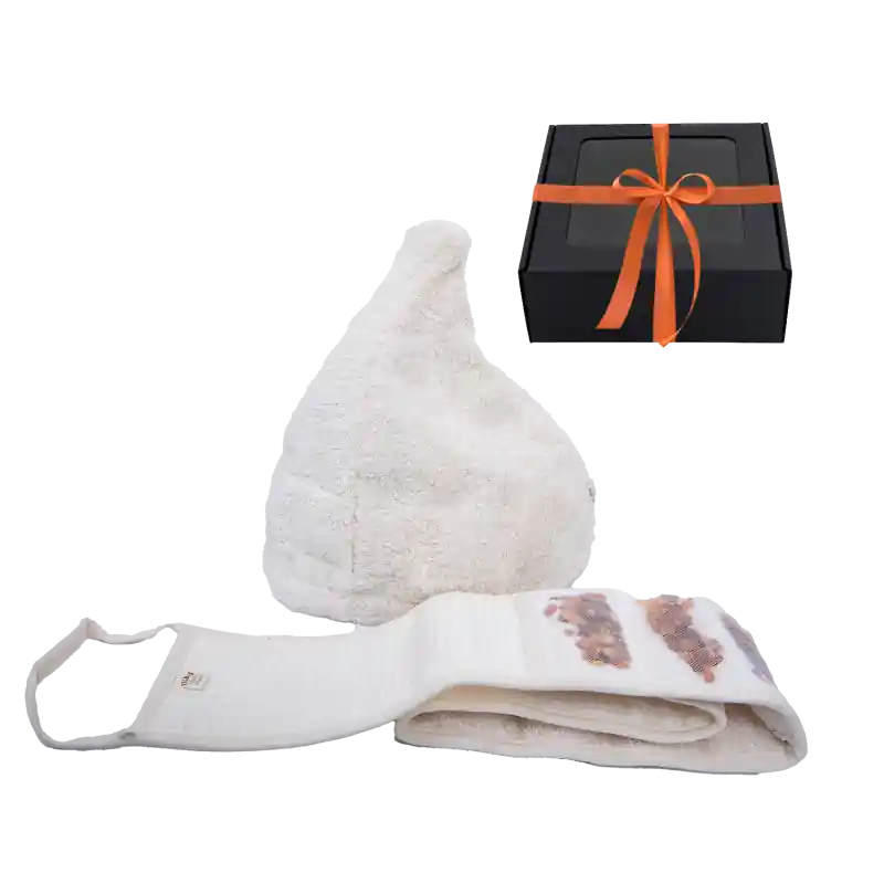 Neu Im Sortiment Geschenkset GINTARAI in einer Geschenkbox. Mütze und Tupfer