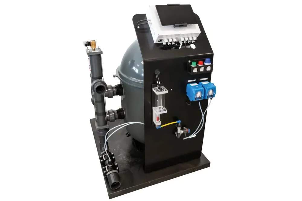 Watercom CF PLUS Controller - All-in-One Wasseraufbereitungssystem pH freies Chlor, 610 Installationseinheit Wasser Nur Für Kurze Zeit